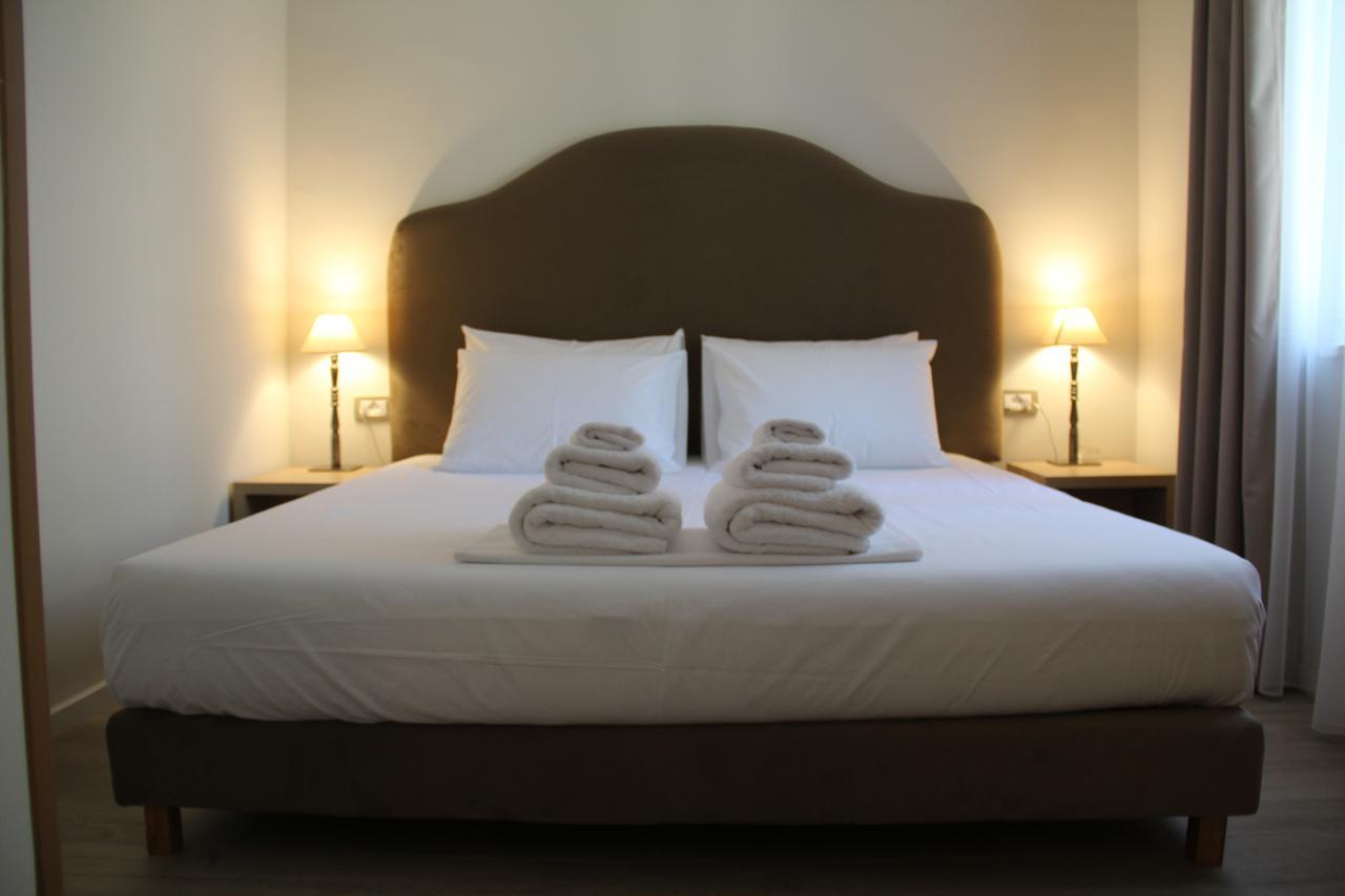 Hotel Hermes 티라나 외부 사진