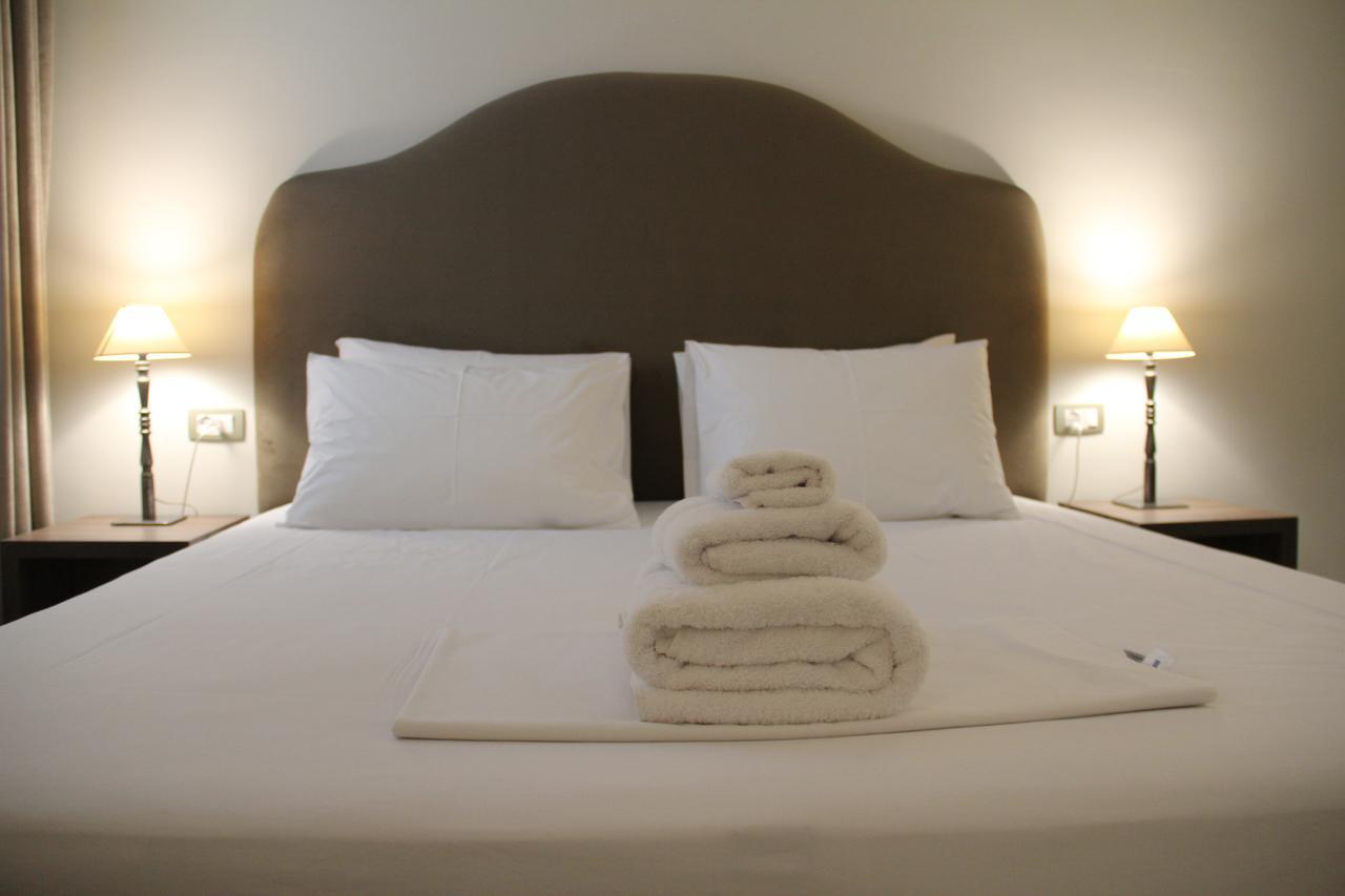 Hotel Hermes 티라나 외부 사진