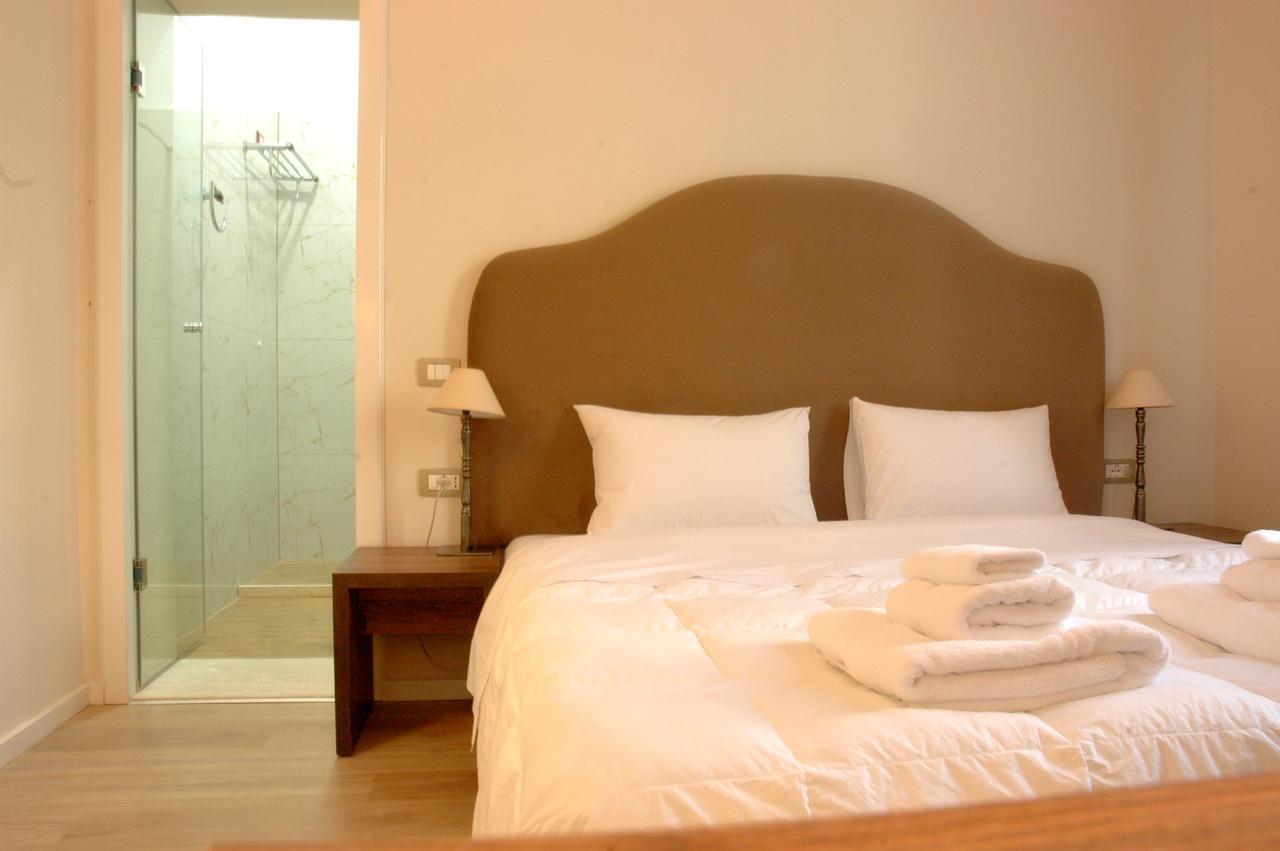 Hotel Hermes 티라나 외부 사진